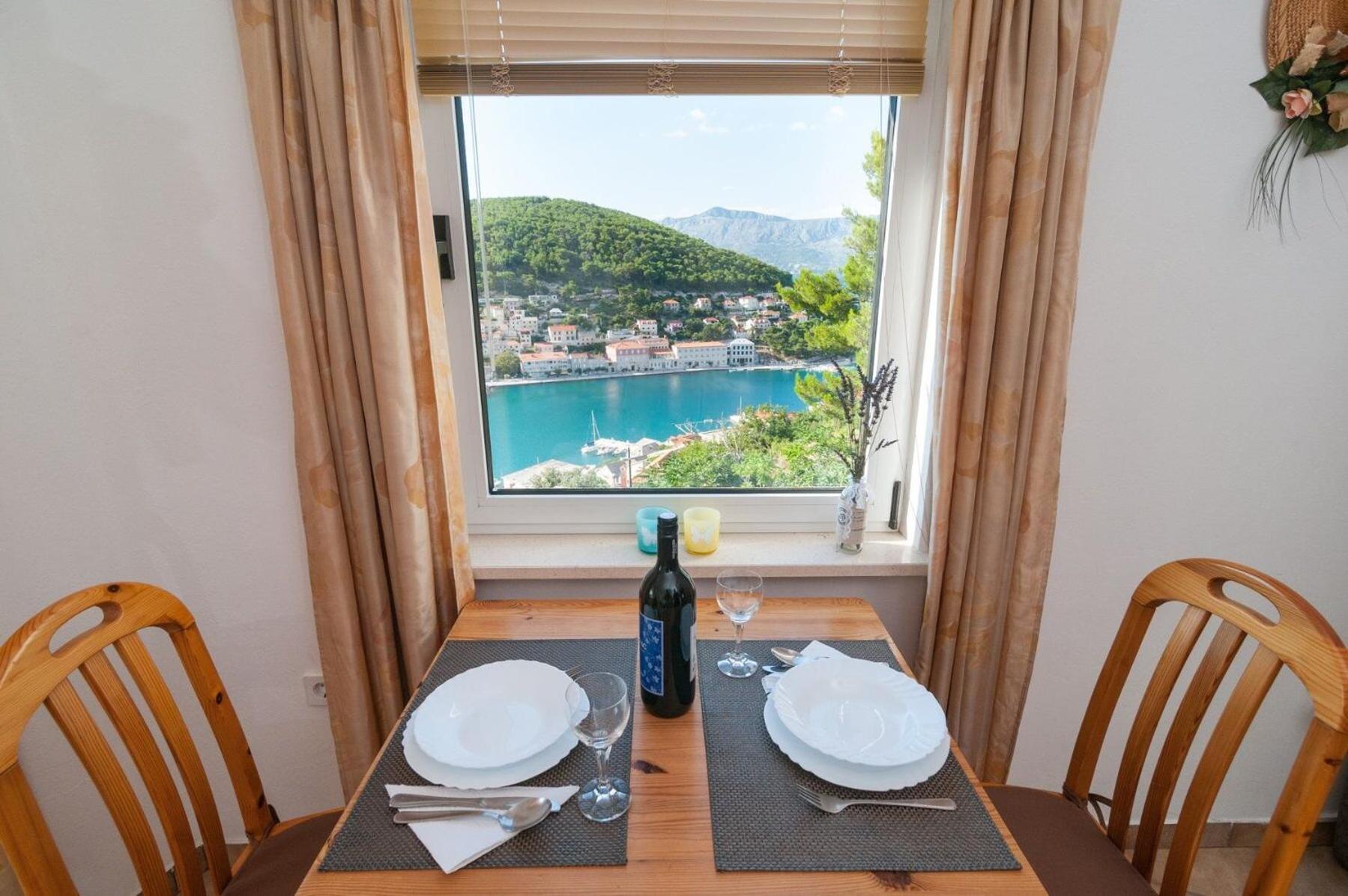 Apartments Mira - Beautiful Sea View プチシャ エクステリア 写真