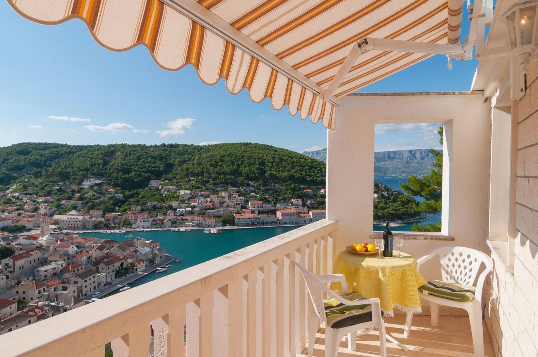 Apartments Mira - Beautiful Sea View プチシャ エクステリア 写真